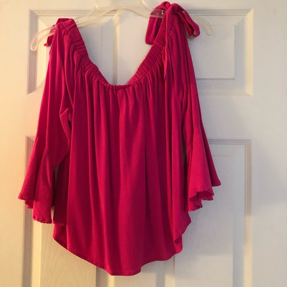 Top - Picture 2 of 3